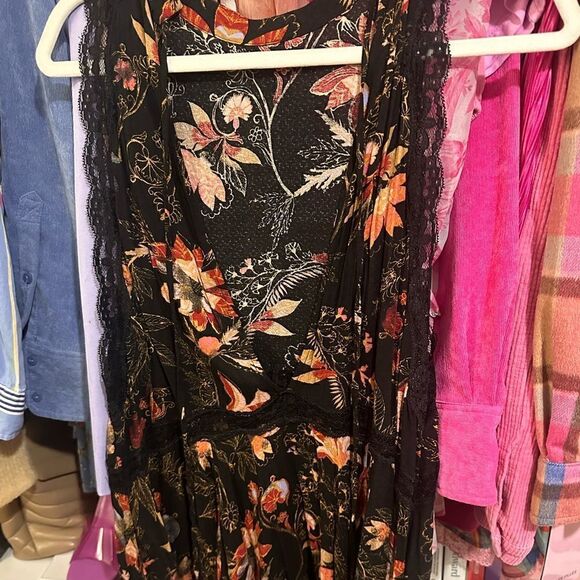 EUC Free People She Moves Black Floral Boho Backless Dress Small - Picture 4 of 4